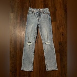 LEVI Wedgie Straight Jean size 25
